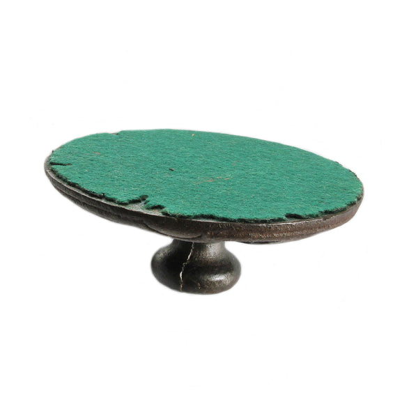 A fine quality vintage cast iron paperweight with green felt underneath