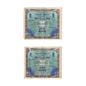 A set of 2 WWII Deutschland Eine Mark 1 bank notes