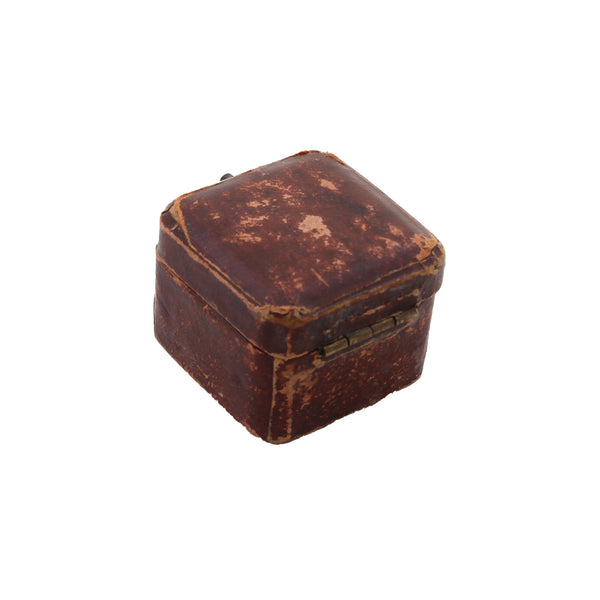 A beautiful rare ring box in brown leather with blue velvet raised and guildford jewellers