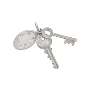 A vintage secondhand sterling silver set of 2 keys yale and old with if found return to tag