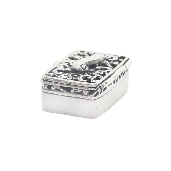 A scroll design vintage 800 silver snuff box with hinge rectangle shape